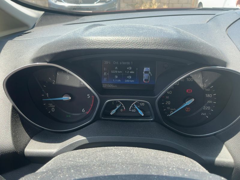 Ford C-Max 1.5 TDCi Trend Plus — zdjęcie 13