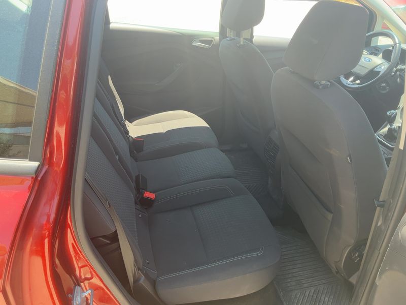 Ford C-Max 1.5 TDCi Trend Plus — zdjęcie 14