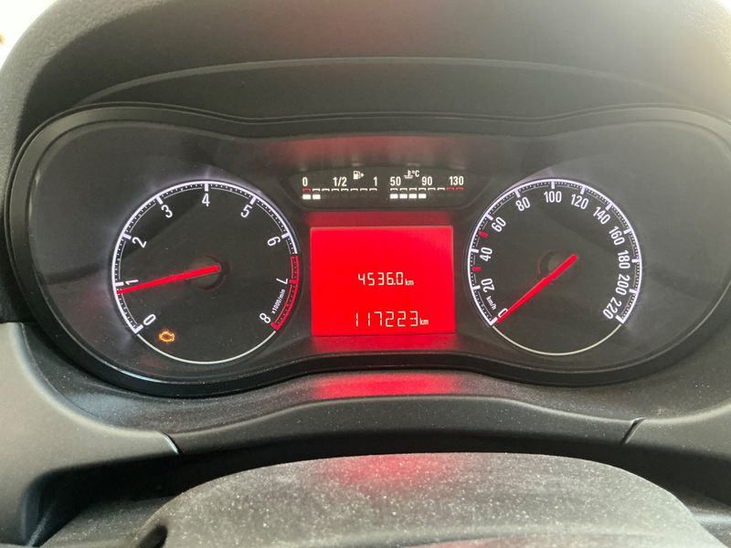 Opel Corsa 1.4 LPG Njoy — zdjęcie 13