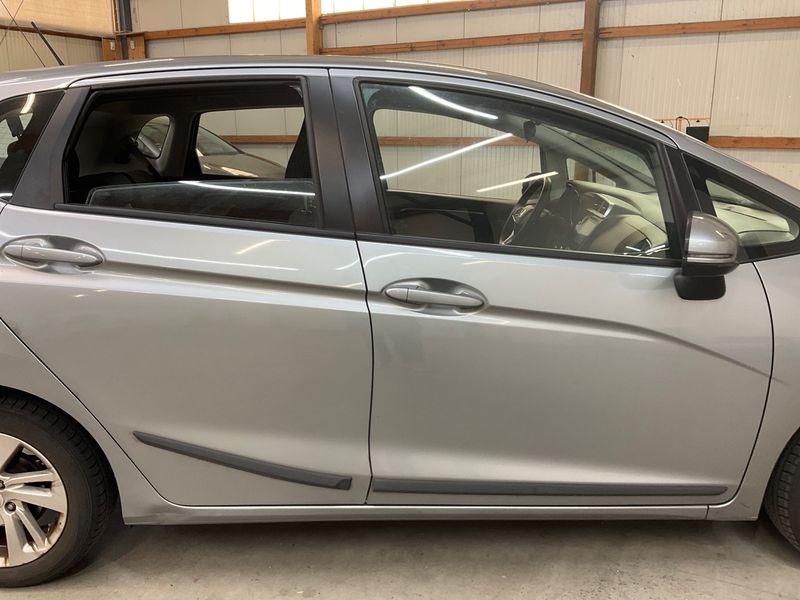Honda Jazz 1.3 i-VTEC Comfort — zdjęcie 7