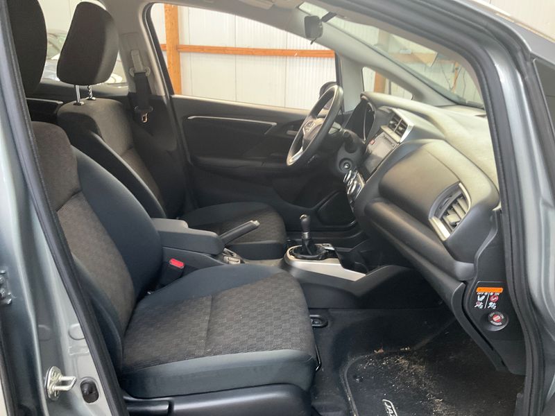 Honda Jazz 1.3 i-VTEC Comfort — zdjęcie 11
