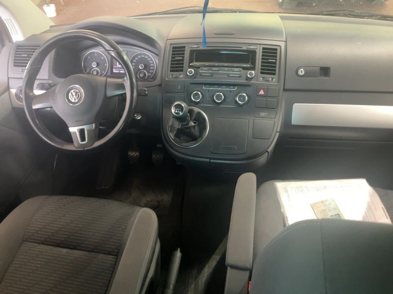 Volkswagen T5 Multivan 2.0 TDI Comfortline 4Motion — zdjęcie 12