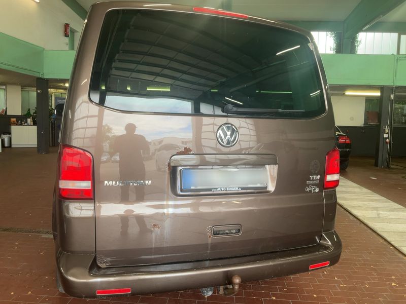 Volkswagen T5 Multivan 2.0 TDI Comfortline 4Motion — zdjęcie 5