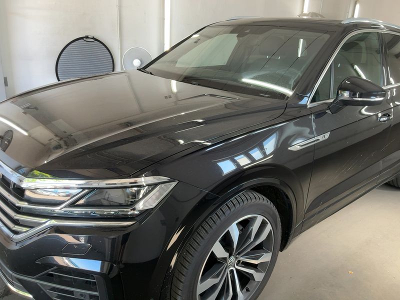 Volkswagen Touareg 3.0 V6 TDI R-Line 4Motion — zdjęcie 2