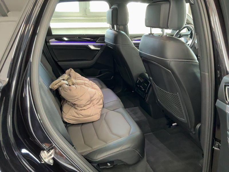 Volkswagen Touareg 3.0 V6 TDI R-Line 4Motion — zdjęcie 14