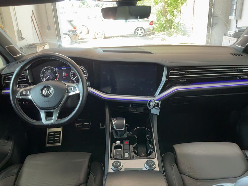 Volkswagen Touareg 3.0 V6 TDI R-Line 4Motion — zdjęcie 12