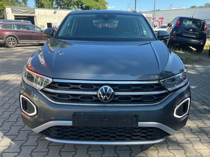 Volkswagen T-Roc 1.5 TSI ACT Style — zdjęcie 9