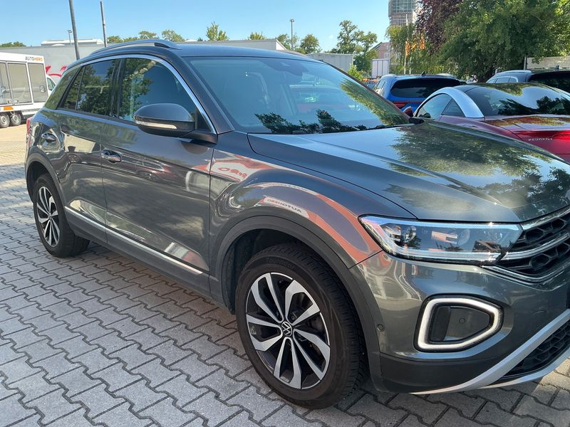 Volkswagen T-Roc 1.5 TSI ACT Style — zdjęcie 8