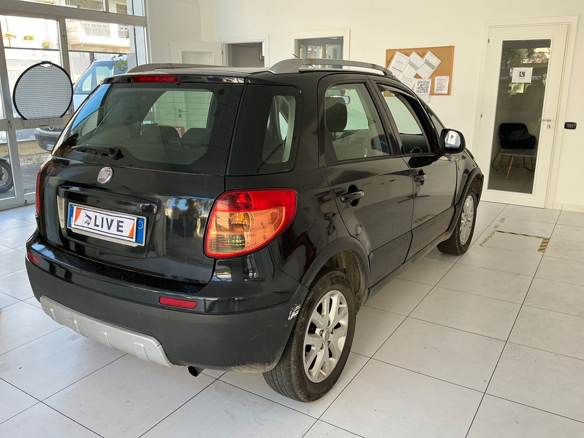 Fiat Sedici 2.0 JTDM Multijet Emotion 4x4