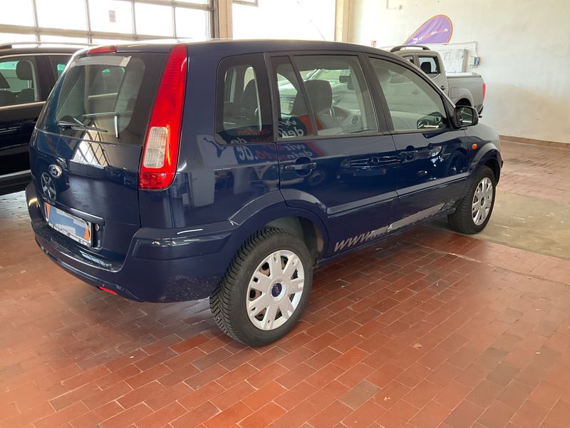 Ford Fusion 1.4 Trend — zdjęcie 2