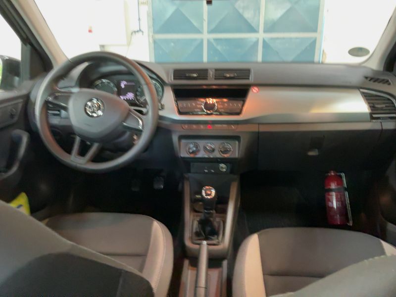 Skoda Fabia 1.0 TSI Ambition 2017 – снимка 17