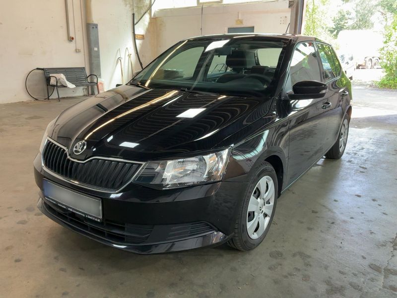 Skoda Fabia 1.0 TSI Ambition 2017 – снимка 1