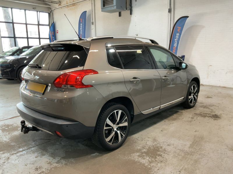 Peugeot 2008 1.2 PureTech Active — zdjęcie 6