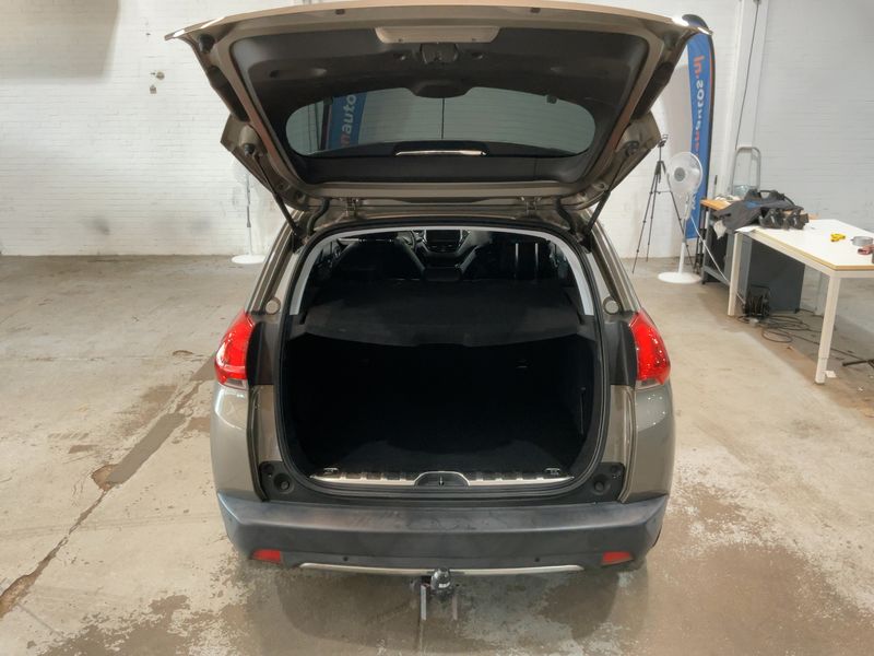 Peugeot 2008 1.2 PureTech Active — zdjęcie 10