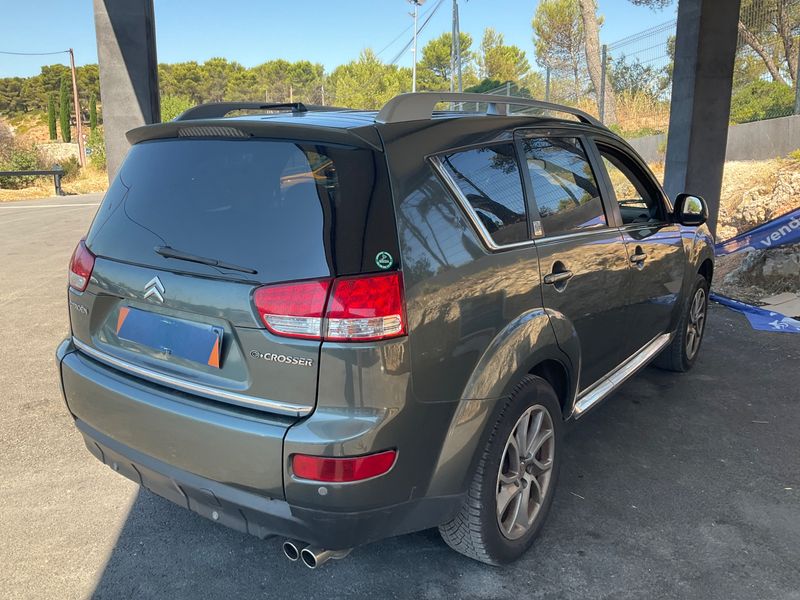 Citroen C-Crosser 2.2 HDi Exclusive — zdjęcie 2