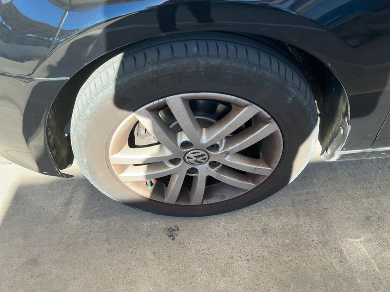Volkswagen Golf VI 1.6 TDI Sport 2011 – снимка 3