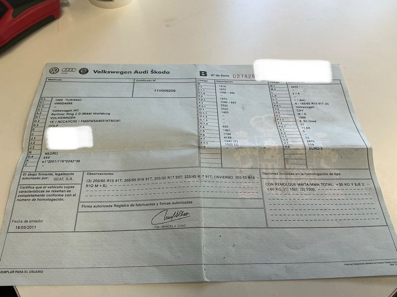 Volkswagen Golf VI 1.6 TDI Sport 2011 – снимка 21