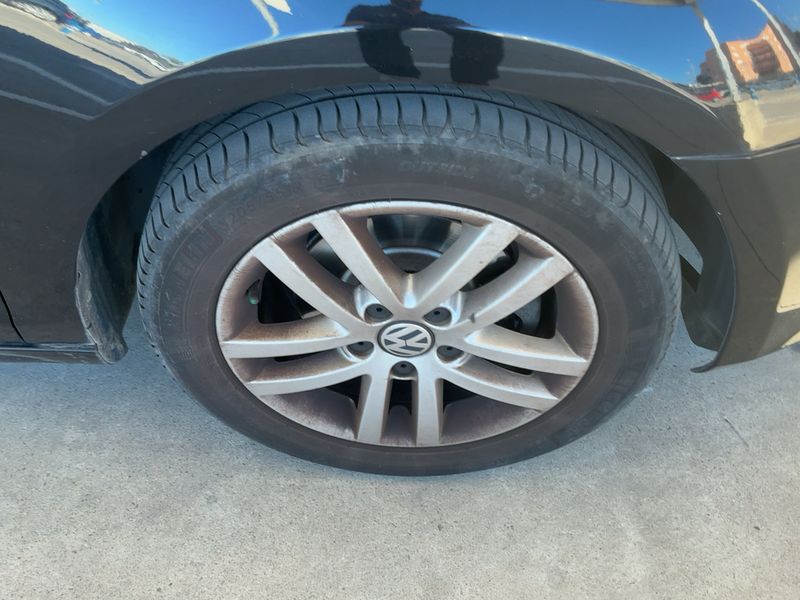 Volkswagen Golf VI 1.6 TDI Sport 2011 – снимка 11