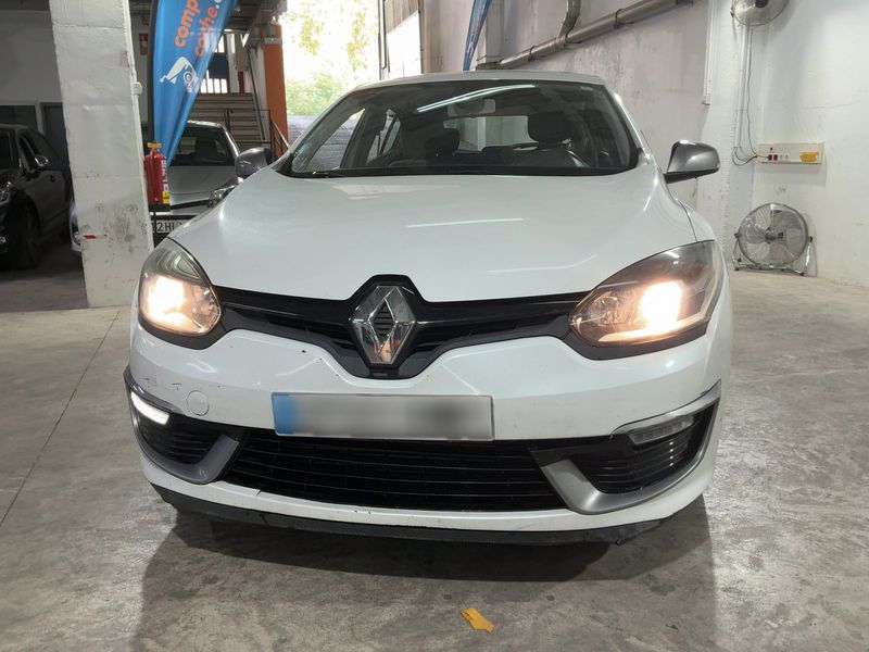 Renault Megane 1.5 dCi GT-Style 2014 – снимка 14