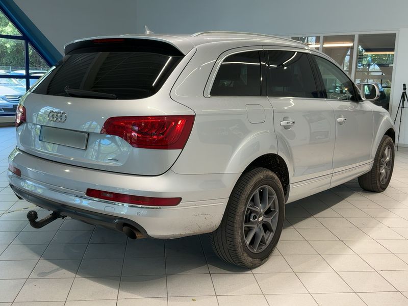 Audi Q7 3.0 V6 TDI quattro — zdjęcie 6