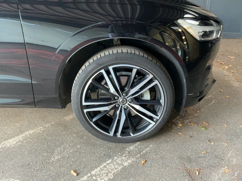 Volvo XC60 2.0 T6 R-Design AWD 2019 – снимка 11