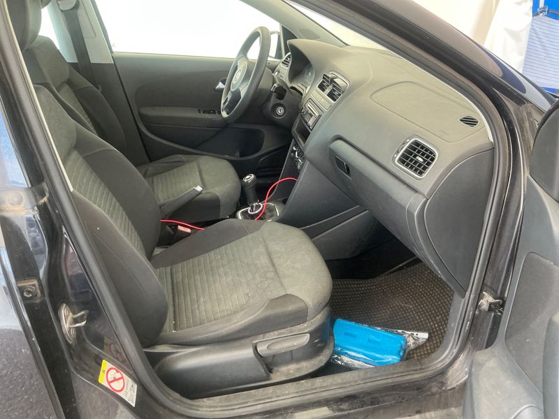 Volkswagen Polo 1.2 TDI Comfortline 2011 – снимка 3