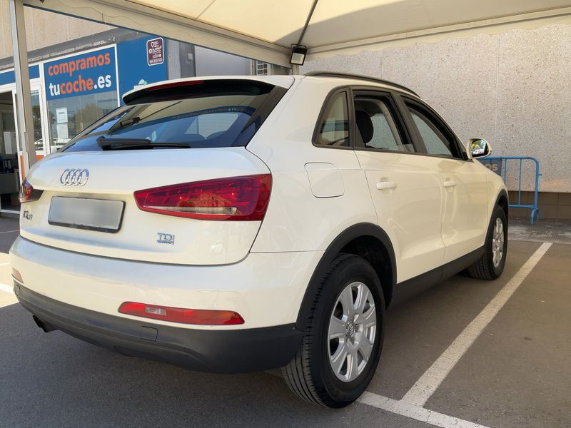 Audi Q3 2.0 TDI Advance — zdjęcie 6