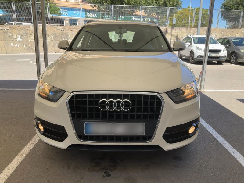 Audi Q3 2.0 TDI Advance — zdjęcie 9
