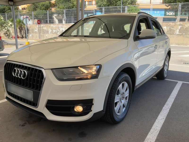 Audi Q3 2.0 TDI Advance — zdjęcie 2