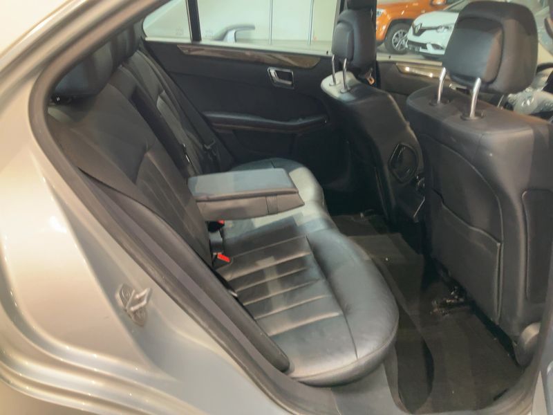 Mercedes-Benz E-Klasse E 220 CDI BlueEfficiency Elegance 2010 – снимка 19