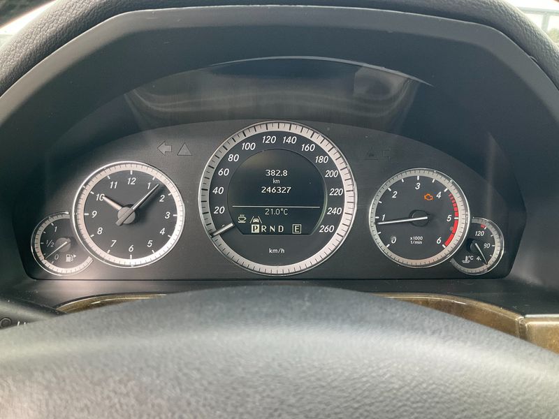 Mercedes-Benz E-Klasse E 220 CDI BlueEfficiency Elegance 2010 – снимка 18