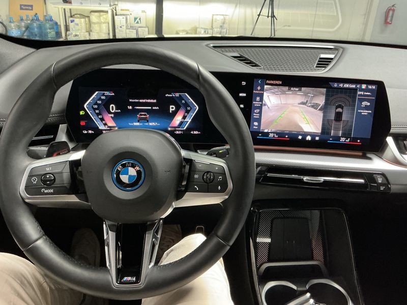 BMW iX1 xDrive 30 M Sport — zdjęcie 12