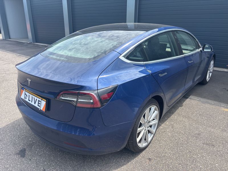 Tesla Model 3 Long Range Dual Long Range Dual AWD — zdjęcie 5