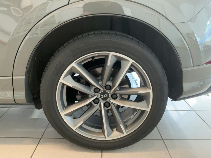 Audi Q3 35 TFSI S line 2019 – снимка 5