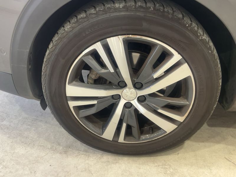 Peugeot 5008 1.2 PureTech Allure Pack 2023 – снимка 3