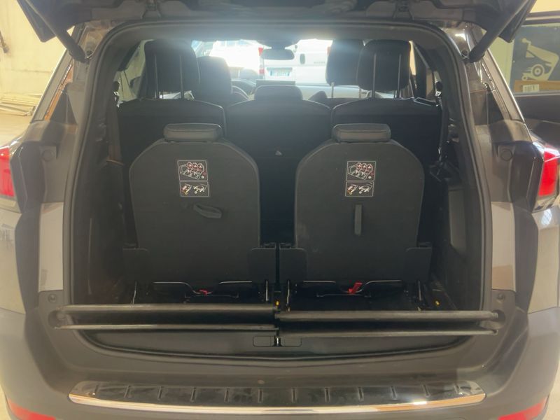 Peugeot 5008 1.2 PureTech Allure Pack 2023 – снимка 15