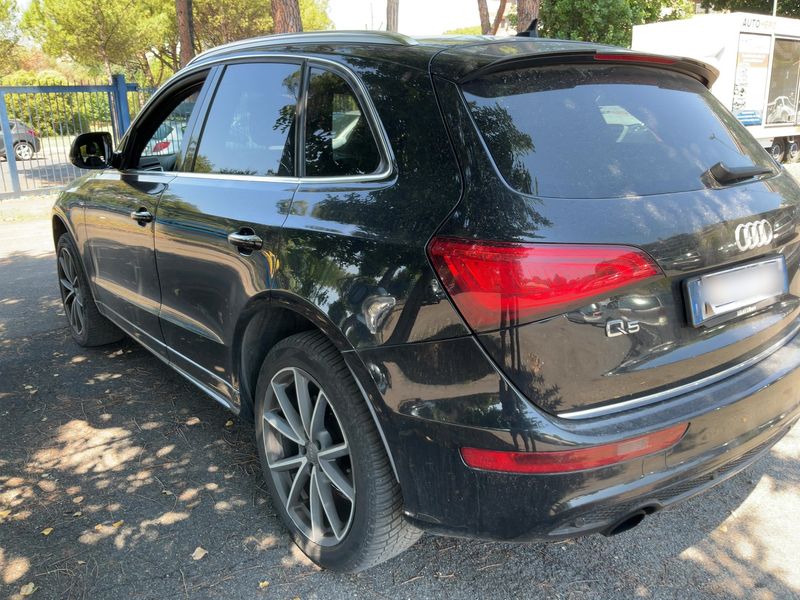 Audi Q5 2.0 TDI quattro — zdjęcie 3