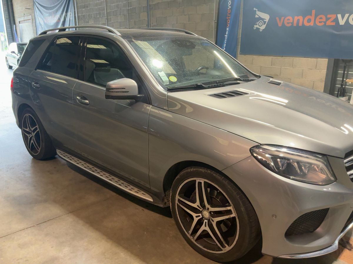Mercedes-Benz GLE-Klasse 2016 — photo 13