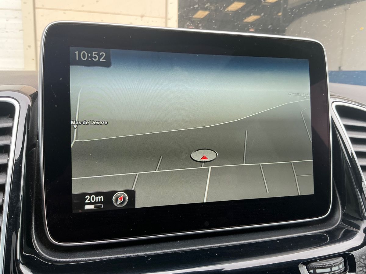 Mercedes-Benz GLE-Klasse 2016 — photo 42