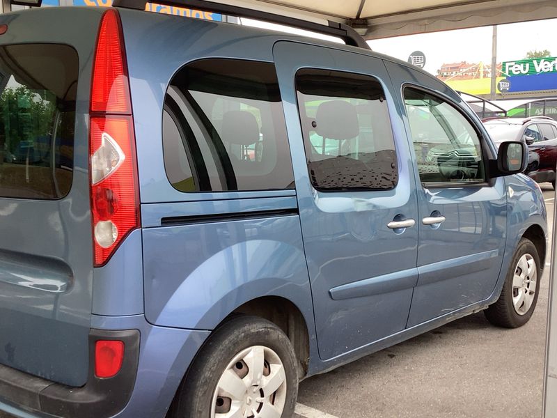 Renault Kangoo 1.5 dCi Happy Family — zdjęcie 6