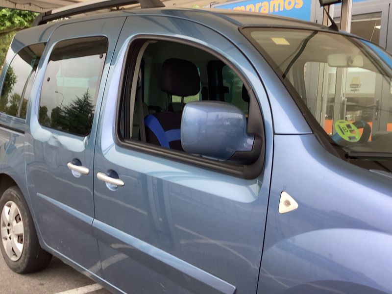 Renault Kangoo 1.5 dCi Happy Family — zdjęcie 7