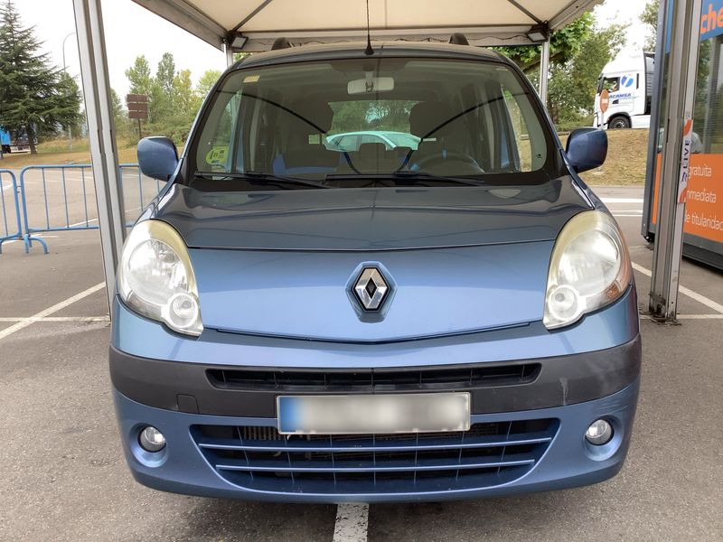 Renault Kangoo 1.5 dCi Happy Family — zdjęcie 9