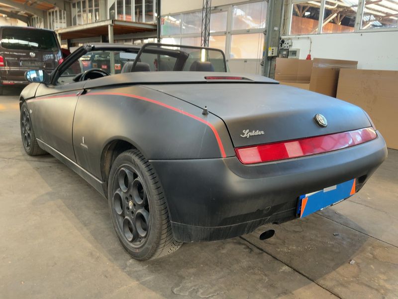Alfa Romeo Alfa Spider 2.0 T.Spark Lux Limited Edition — zdjęcie 3