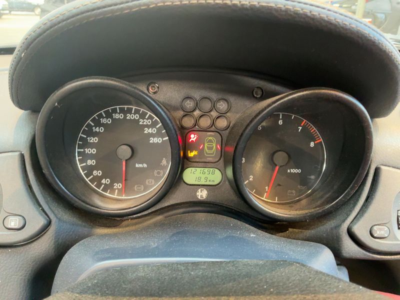 Alfa Romeo Alfa Spider 2.0 T.Spark Lux Limited Edition — zdjęcie 13