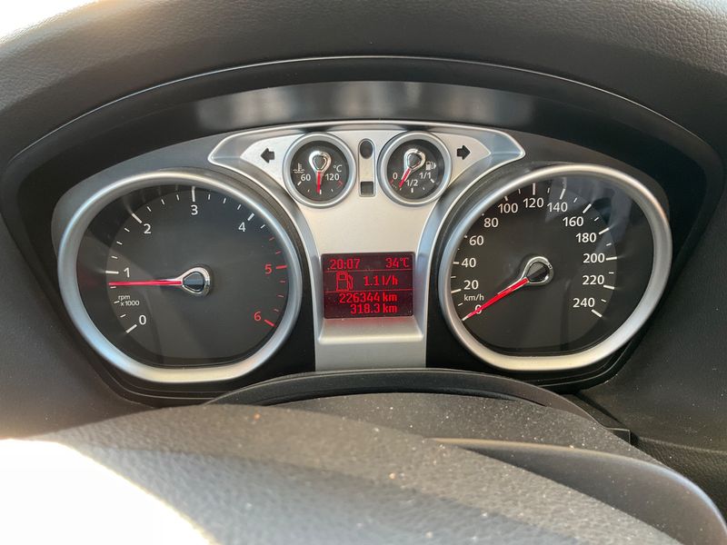 Ford Focus 1.6 TDCi Trend — zdjęcie 4