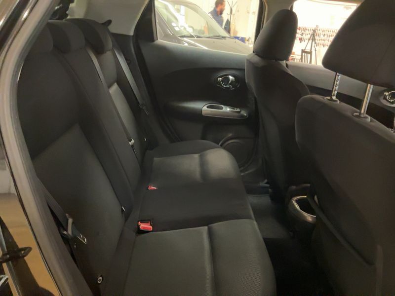 Nissan Juke 1.6 Acenta — zdjęcie 14