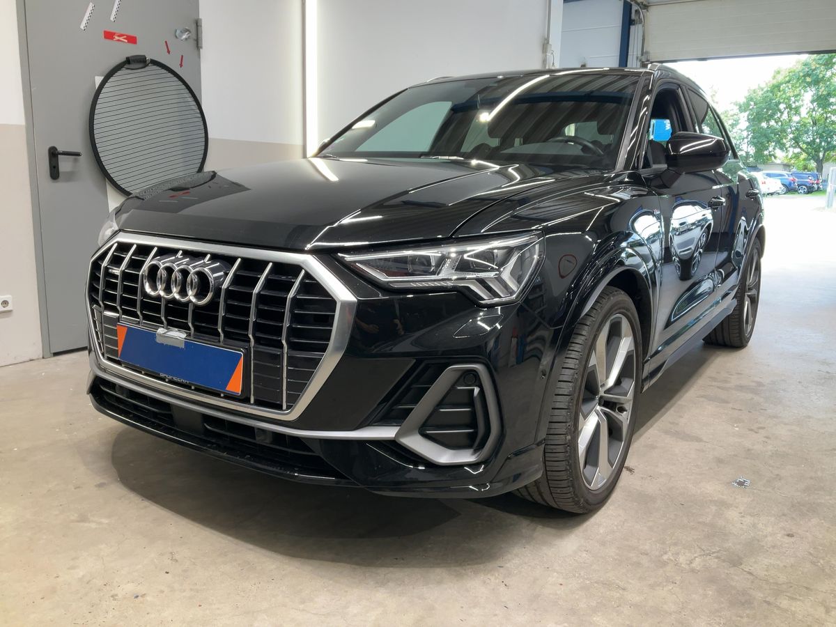 Audi Q3 40 TFSI quattro S Line