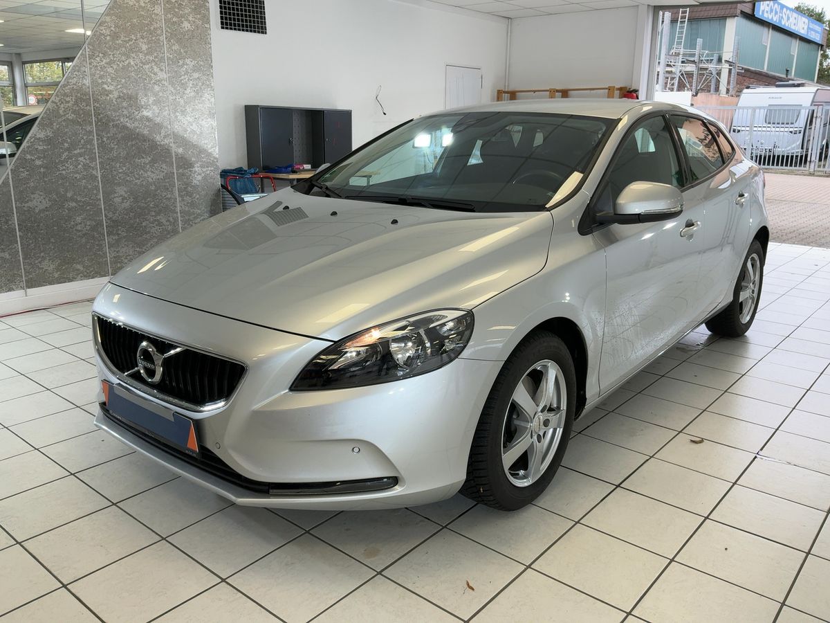 Volvo V40 2.0 T2 Kinetic