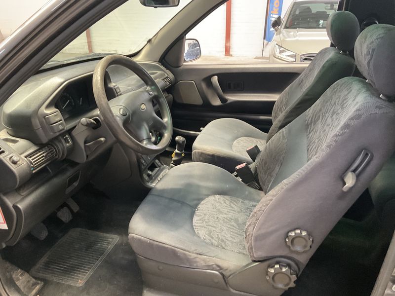Land Rover Freelander 2.0 Td4 S — zdjęcie 3