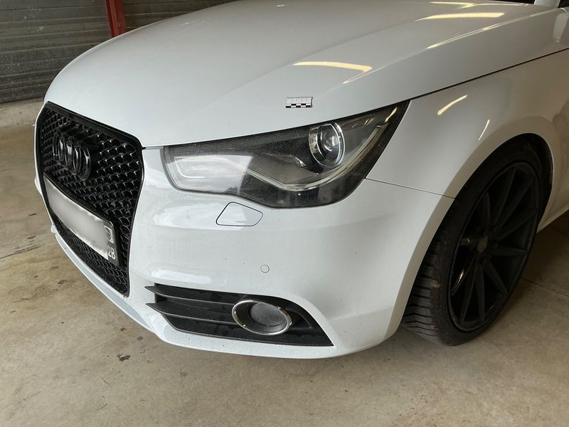 Audi A1 1.6 TDI Ambition Luxe 2013 – снимка 28